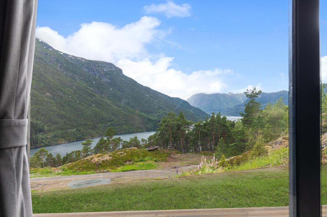 Fjordpanorama - With View
